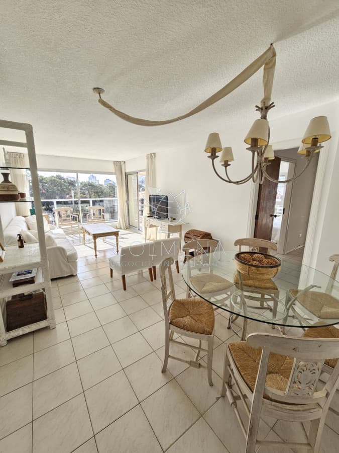 Apartamento en Punta del Este, Brava