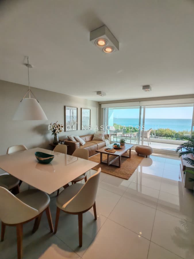 Departamento en Venta de 2 dormitorios en Horizonte, Punta del Este