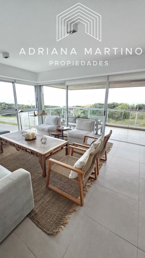 Venta departamento punta del este