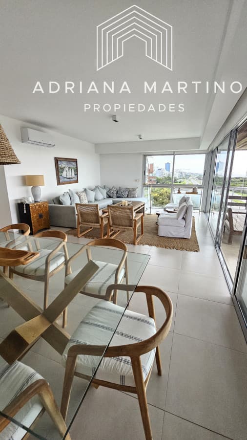 Venta departamento punta del este
