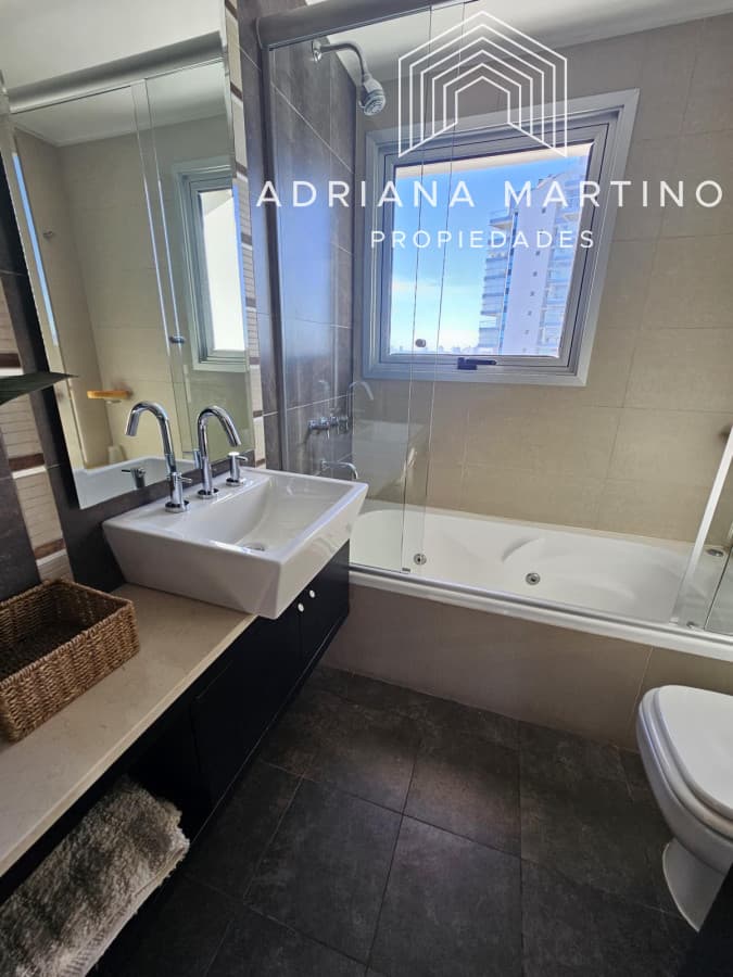 Venta departamento punta del este