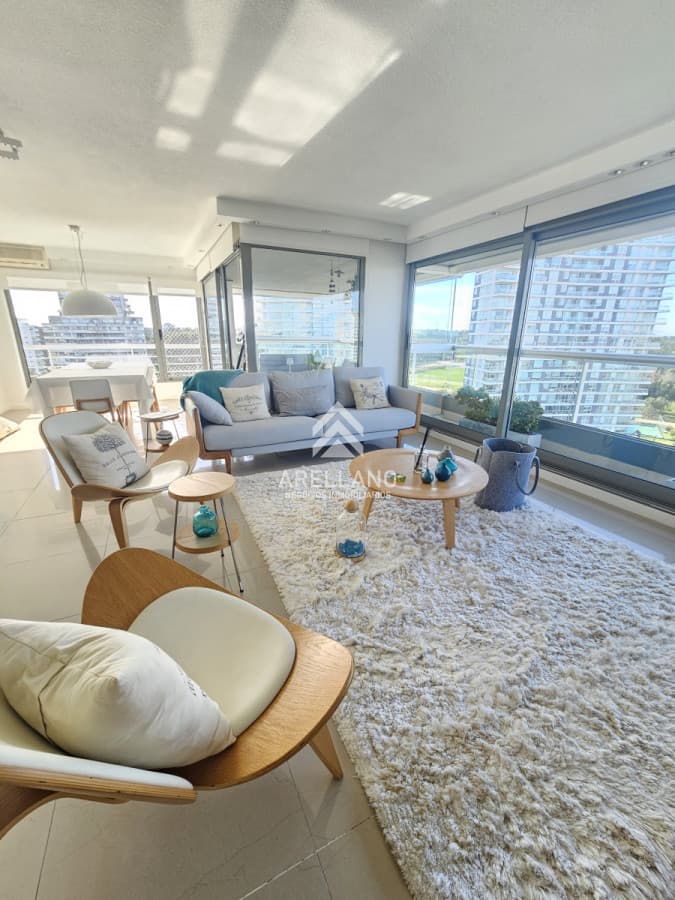 Apartamento ID.5823 - Venta apartamento 3 dormitorios