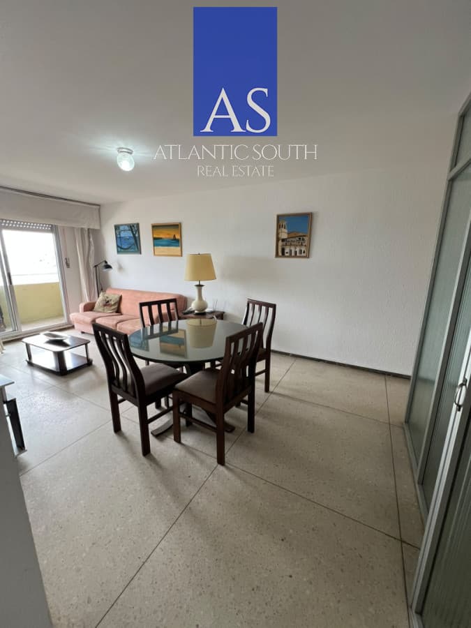 Apartamento 1 dormitorio y medio terraza y garagte en Península