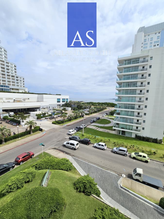 Apartamento torre de tageor´pia 2 dormitorios + servicios a pasos del mar