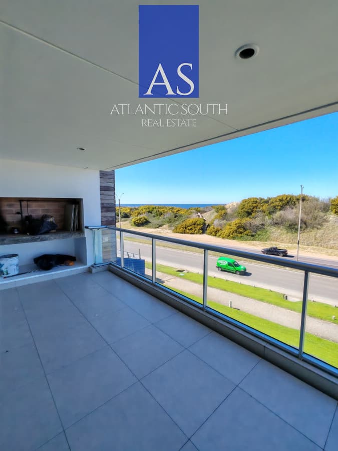 Apartamento moderno primera linea Playa Brava 3 dormitorios Punta del Este