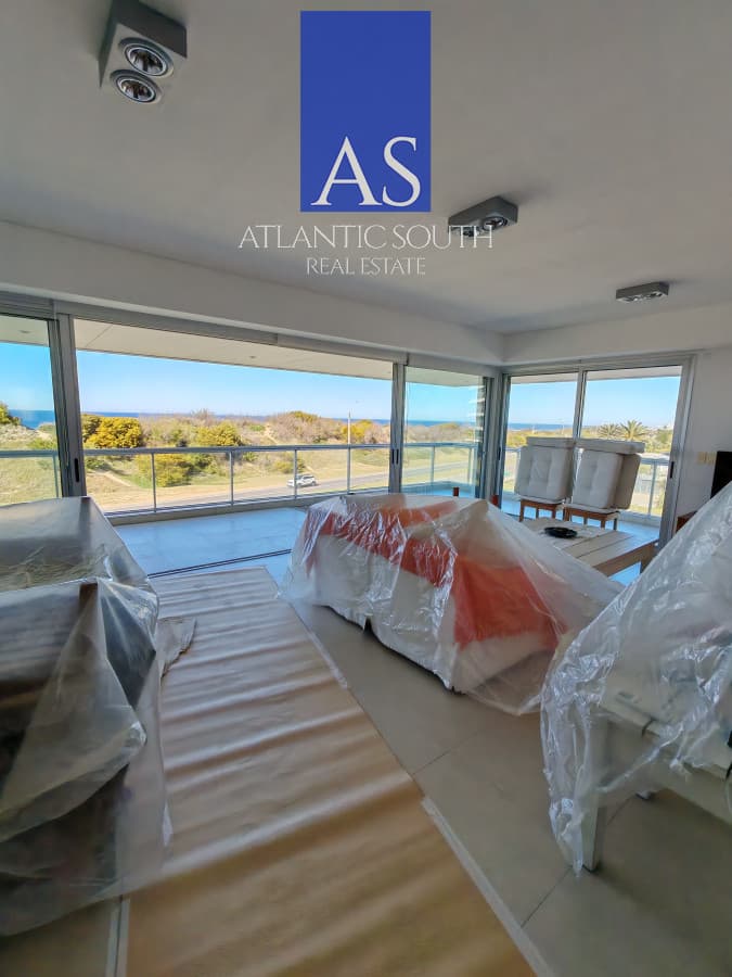 Apartamento moderno primera linea Playa Brava 3 dormitorios Punta del Este