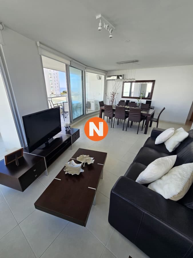 Apartamento en Punta del Este, Mansa