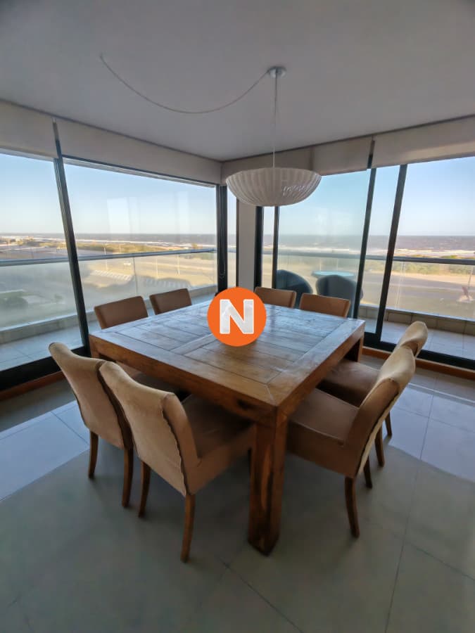 Exclusivo apartamento en venta Playa Brava
