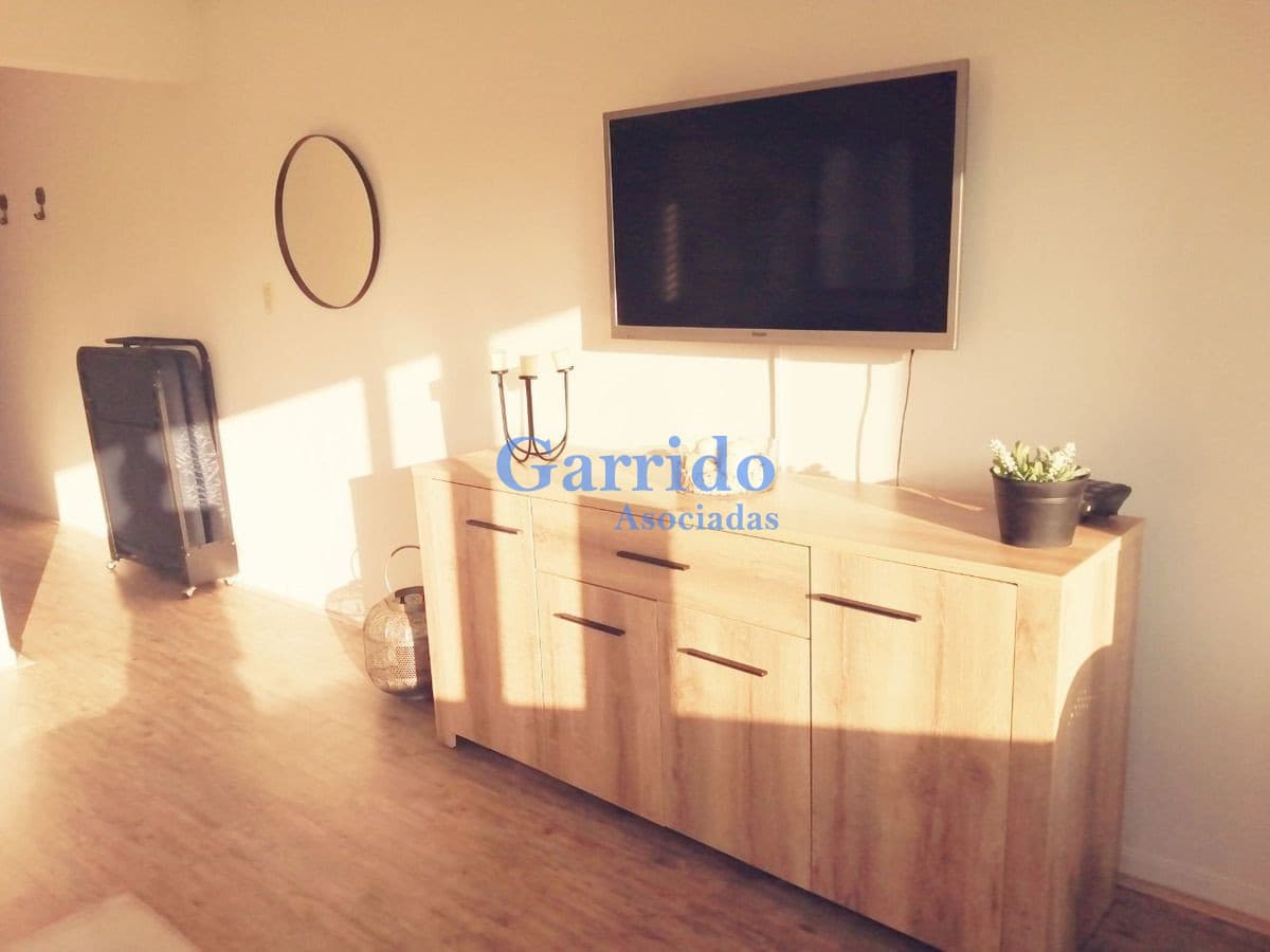 Alq Invernal, Roosvelt, Dormitorio, Baño Y Garaje Ref 1467