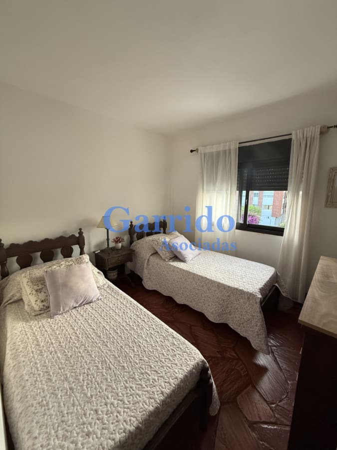 Apartamento en Punta del Este, Mansa