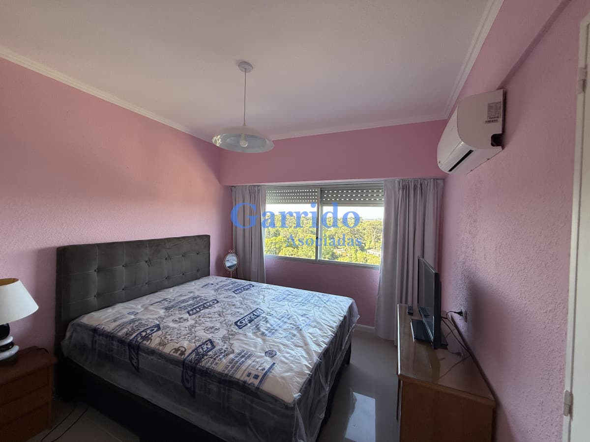Alquilo 1 dormitorio zona Roosevelt