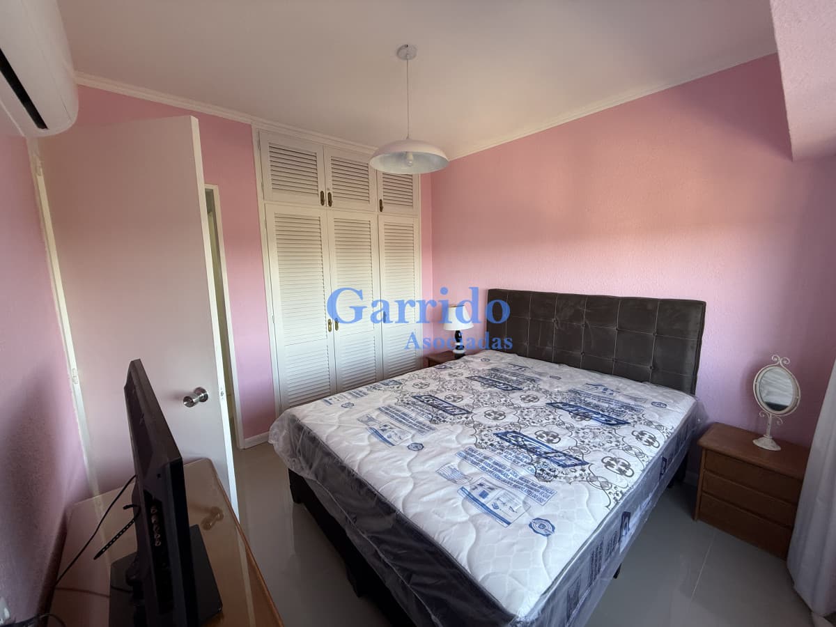 Alquilo 1 dormitorio zona Roosevelt