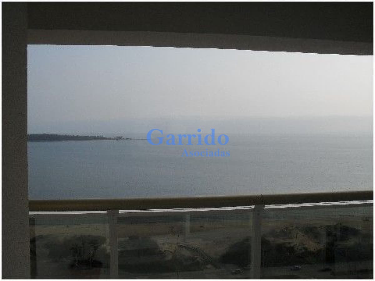 Apartamento en Punta del Este, Mansa