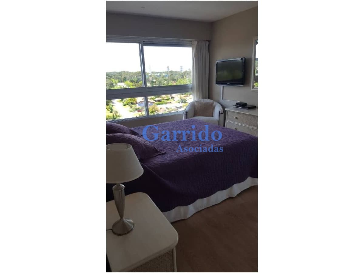 Apartamento en Punta del Este, Mansa