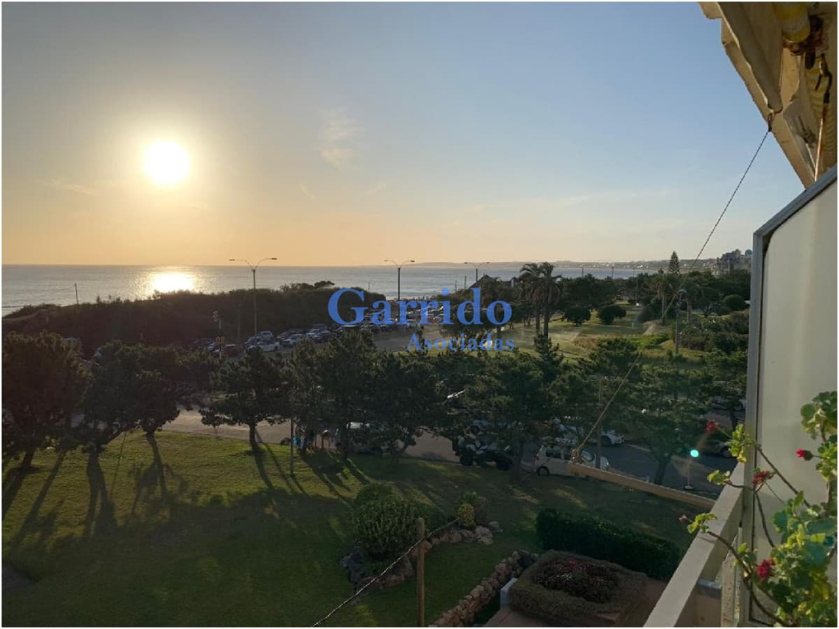 Apartamento en Punta del Este, Mansa