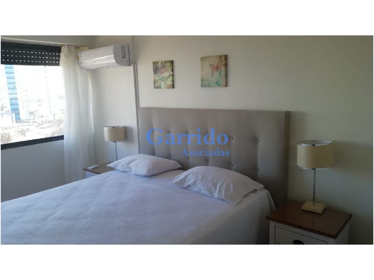 Apartamento en Punta del Este, Brava