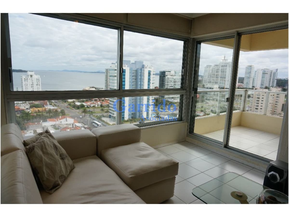 Apartamento en Punta del Este, Brava