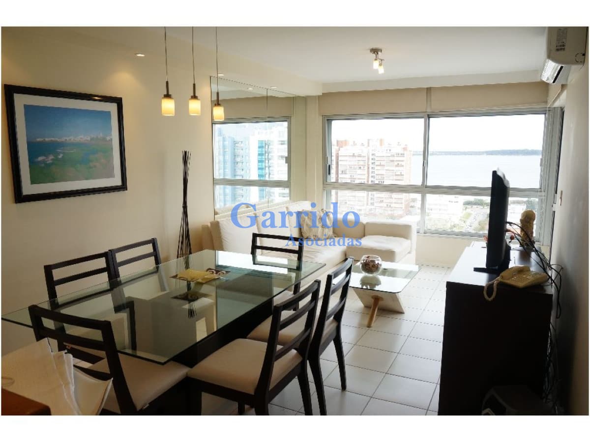 Apartamento en Punta del Este, Brava