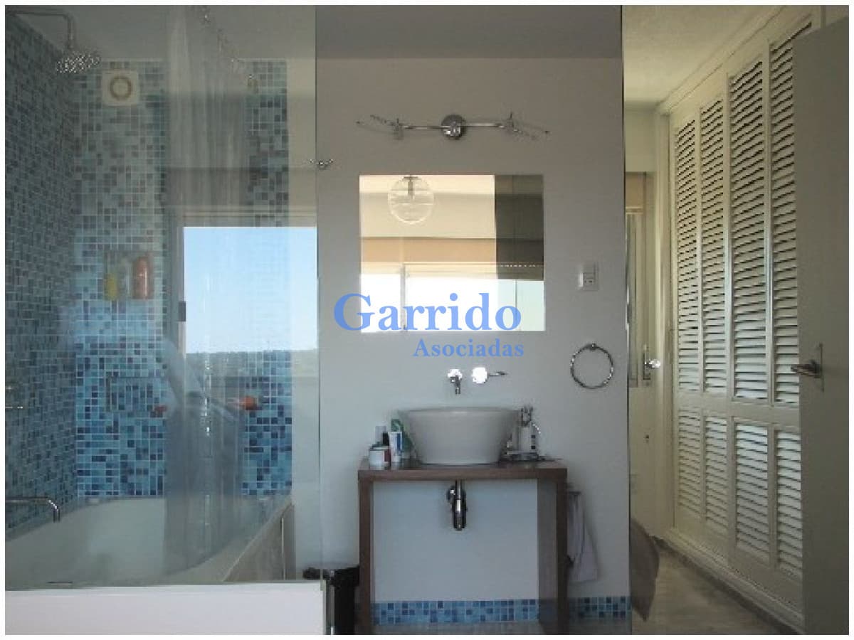Apartamento en Punta del Este, Mansa