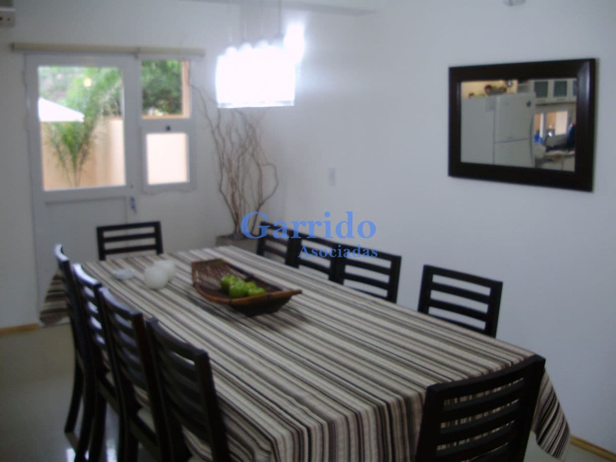 Apartamento en Manantiales, Manantiales