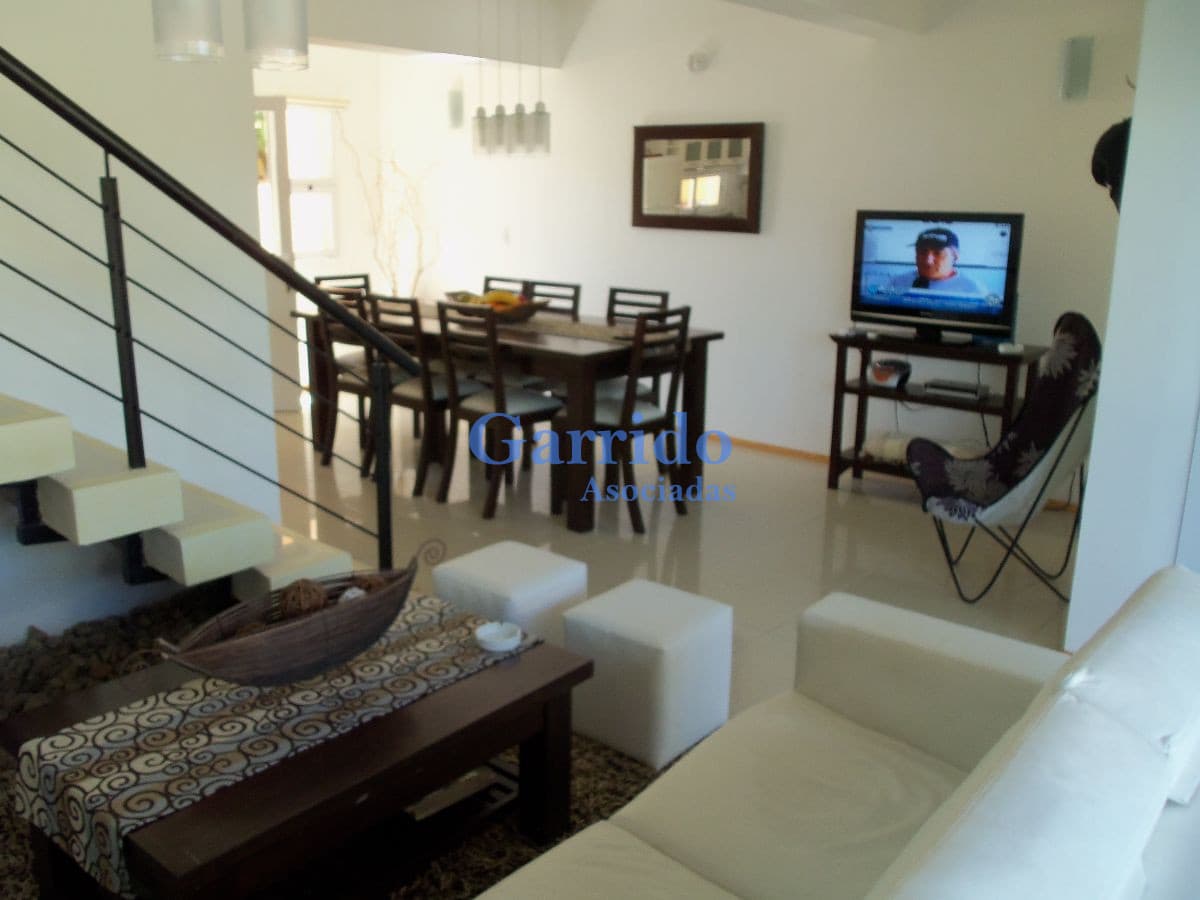 Apartamento en Manantiales, Manantiales