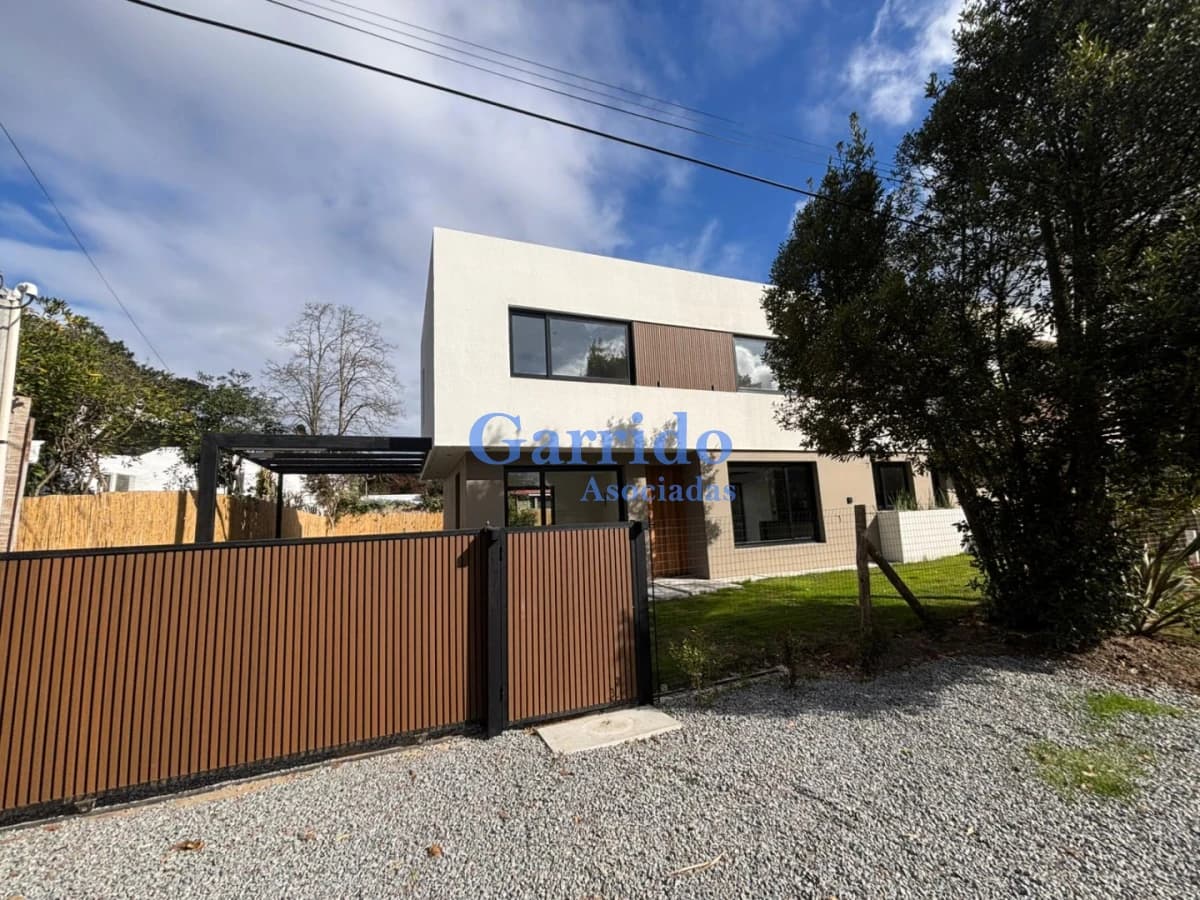 Chalet espectacular a la venta a estrenar