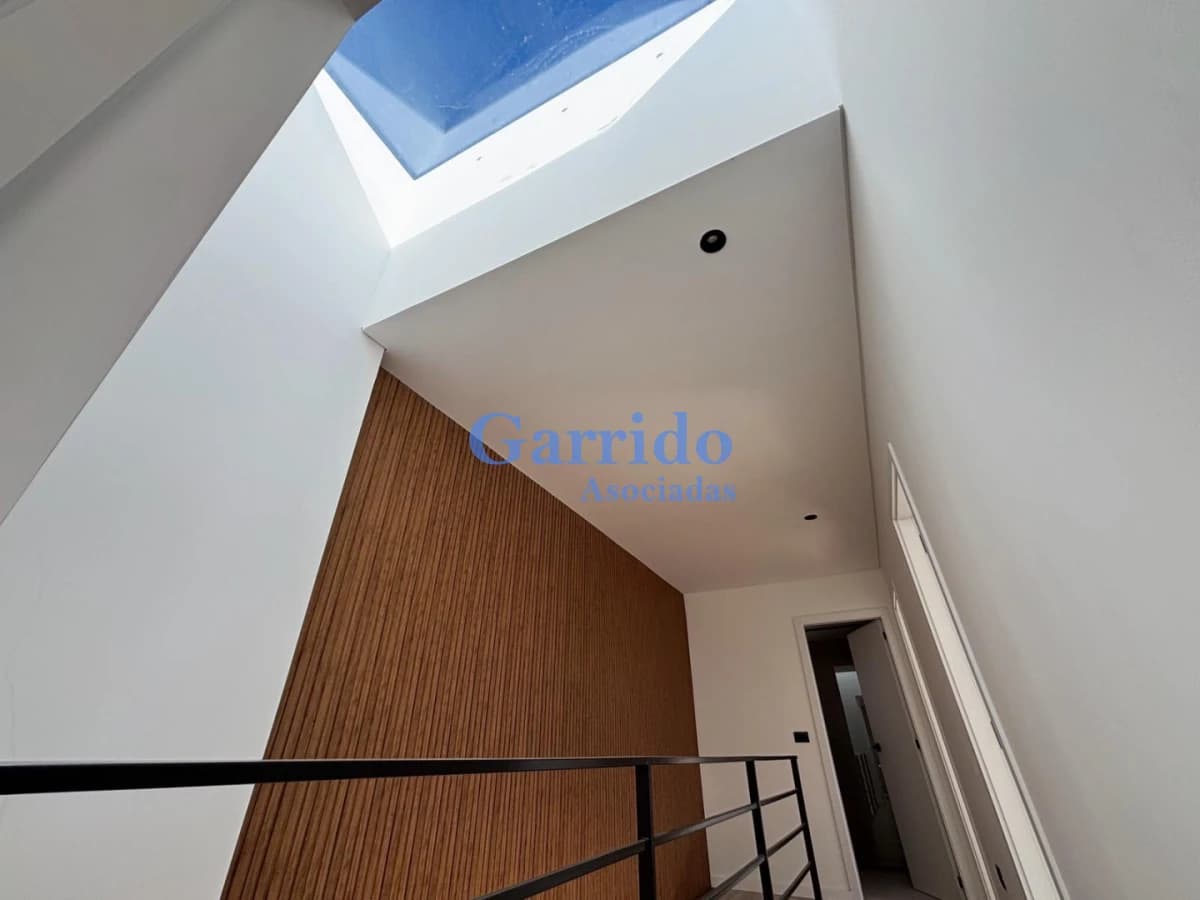 Chalet  a estrenar , barrio Córdoba