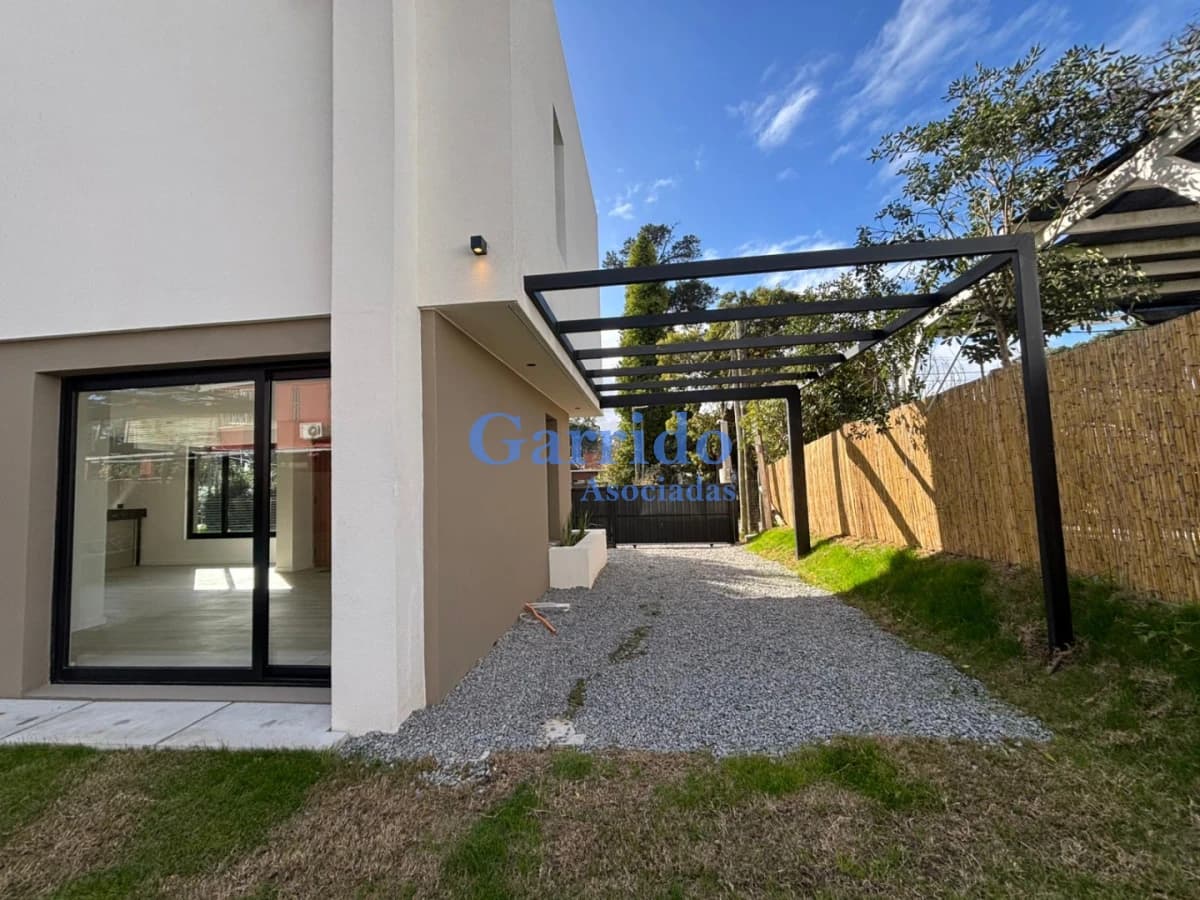 Chalet espectacular a la venta a estrenar