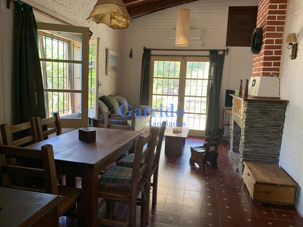 Santa Monica, Casa 2 Dorm 1 Baño, 2000mtrs D Terreno Ref 515