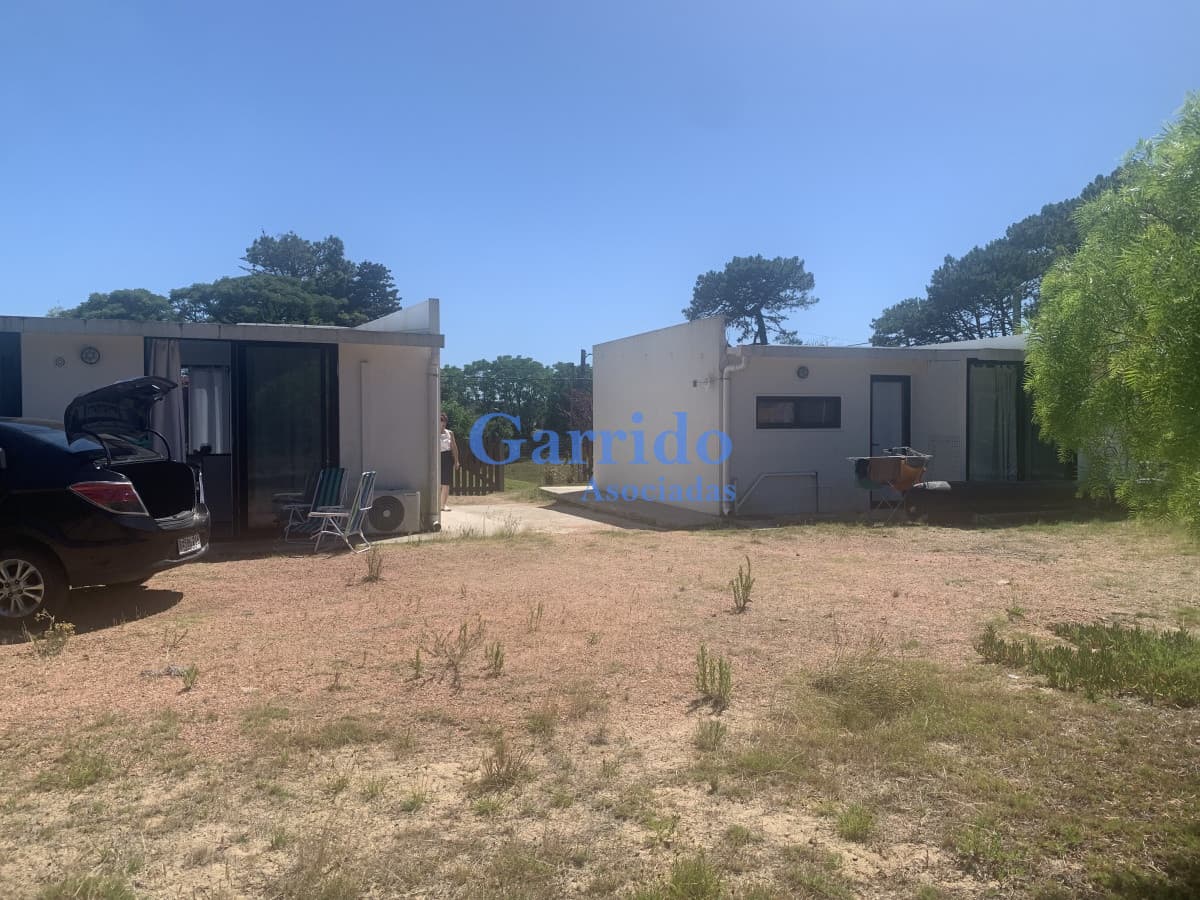 Oportunidad!!! Vendo dos casas  en un padrón , mansa