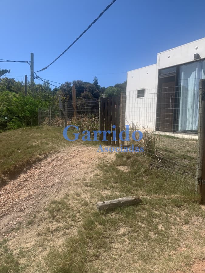 Oportunidad!!! Vendo dos casas  en un padrón , mansa