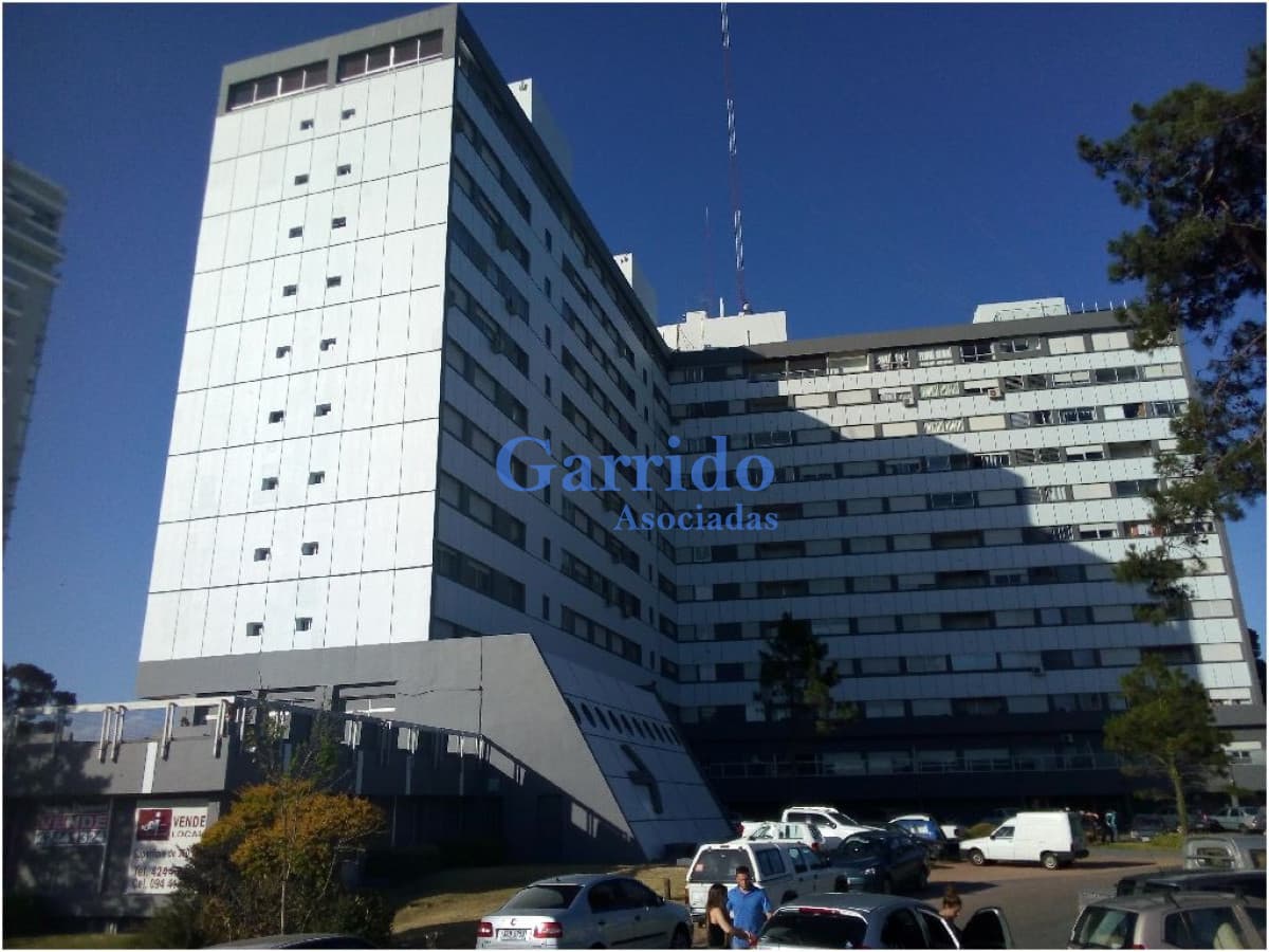 Alquilo temporada ref1056 1 dorm Roosevelt ref 1056