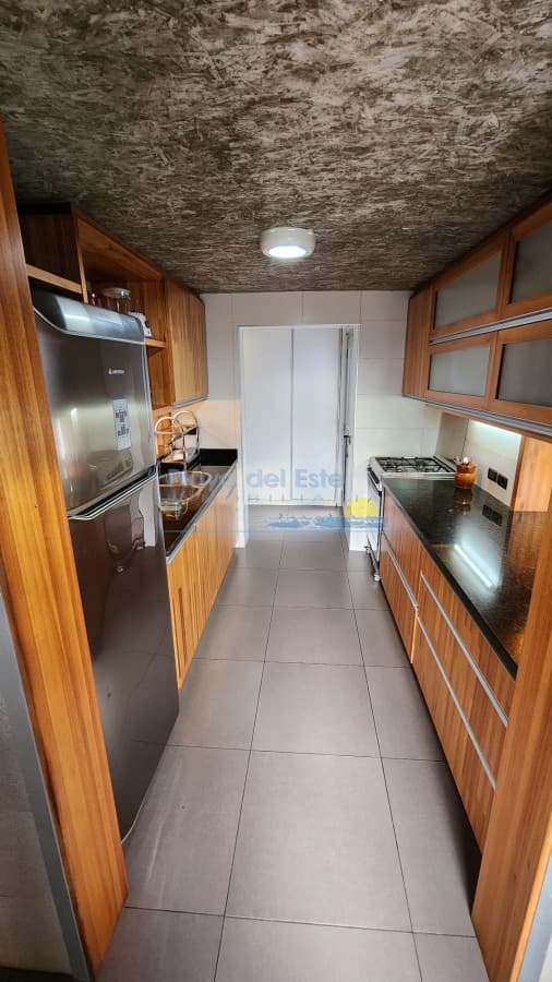 VENTA CASA 4 DORMITORIOS EN BARRIO PRIVADO LA RESIDENCE PUNTA DEL ESTE  - Inmobiliaria Playa del Este