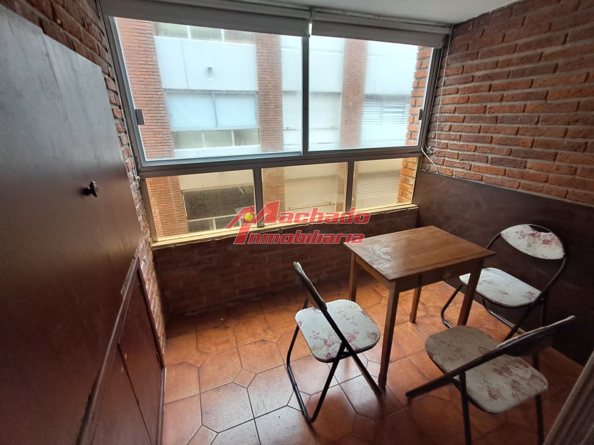 PUNTA DEL ESTE MANSA PRIMERA LINEA APTO DE 1 DORMITORIO EN VENTA