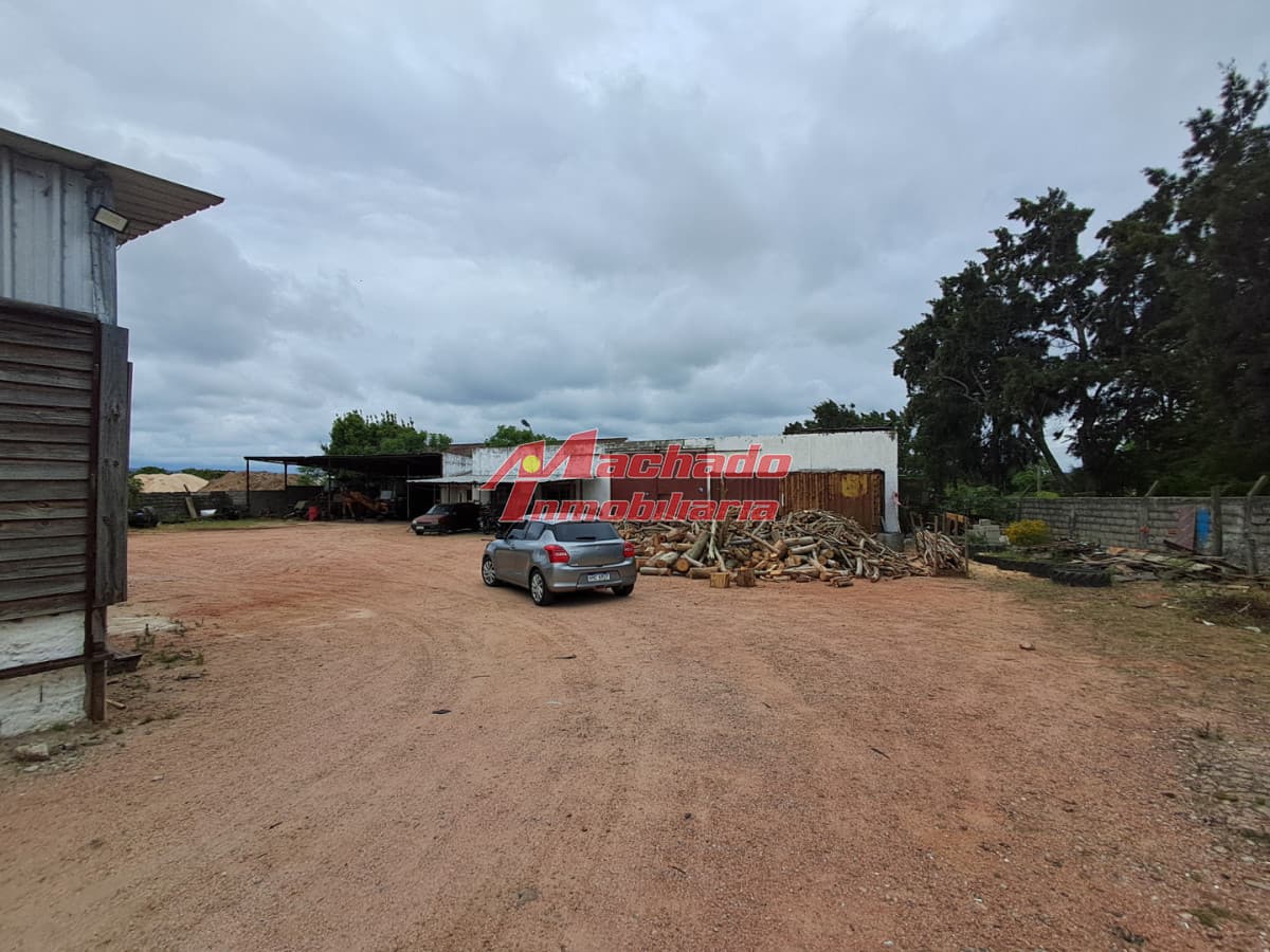 MALDONADO CIUDAD PERIMETRAL AMPLIO TERRENO EN VENTA EN ZONA ESTRATEGICA