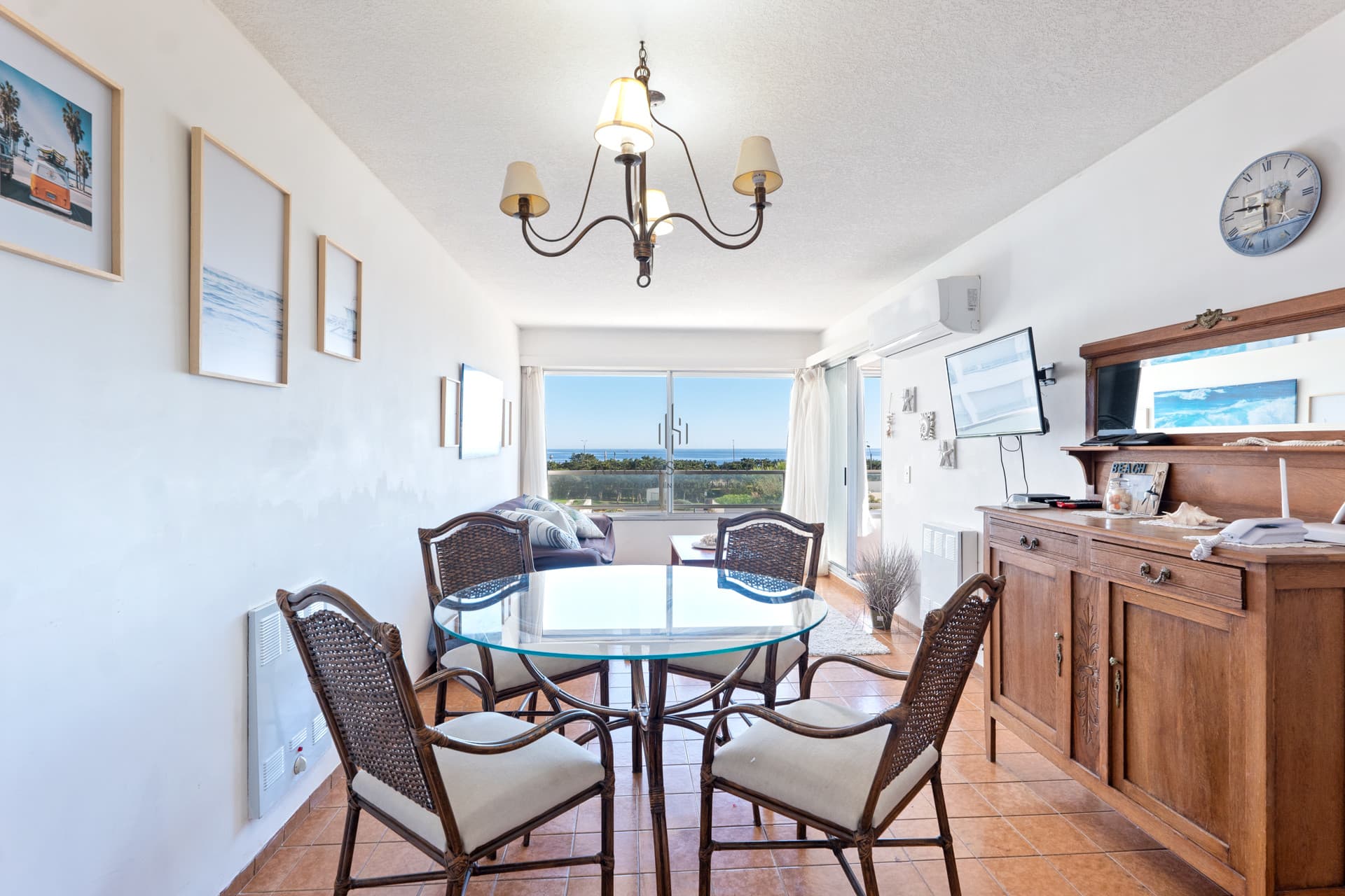 TEMPORADA 2023!! IDEAL 3 PERSONAS!! APARTAMENTO COMPLETO FRENTE AL MAR CON SERVICIO DE PLAYA Y PISCINA CLIMATIZADA!!