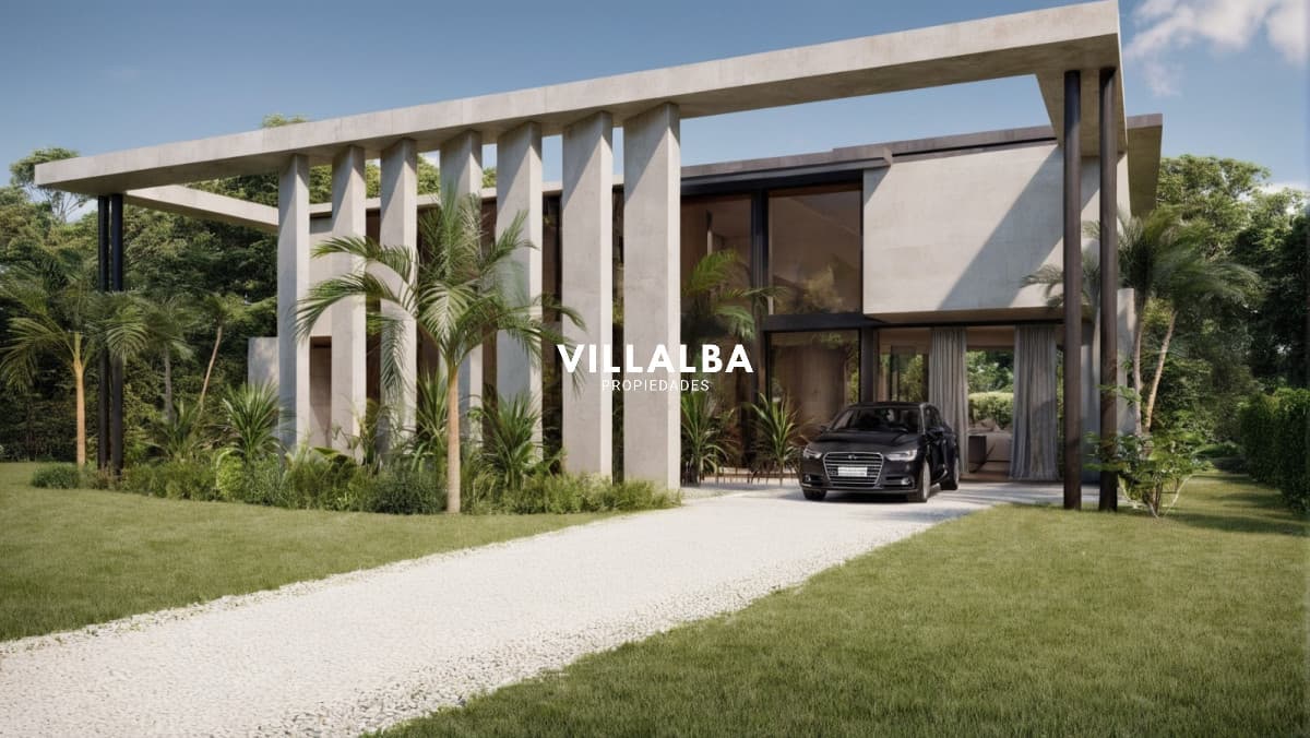 Casa en venta en Solanas Country, construcción de hormigón armado, con piscina.
