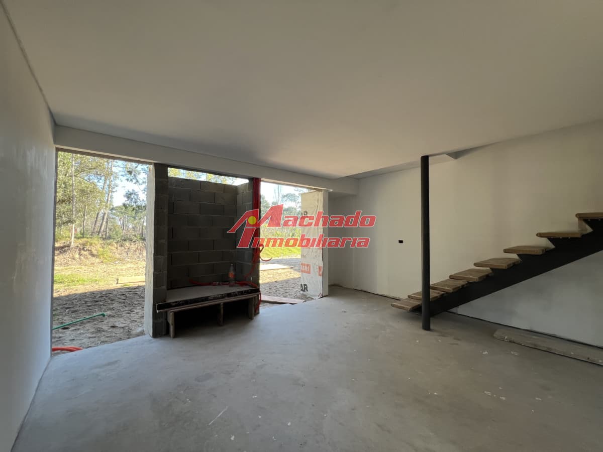 Desarrollo de casas en Pinares