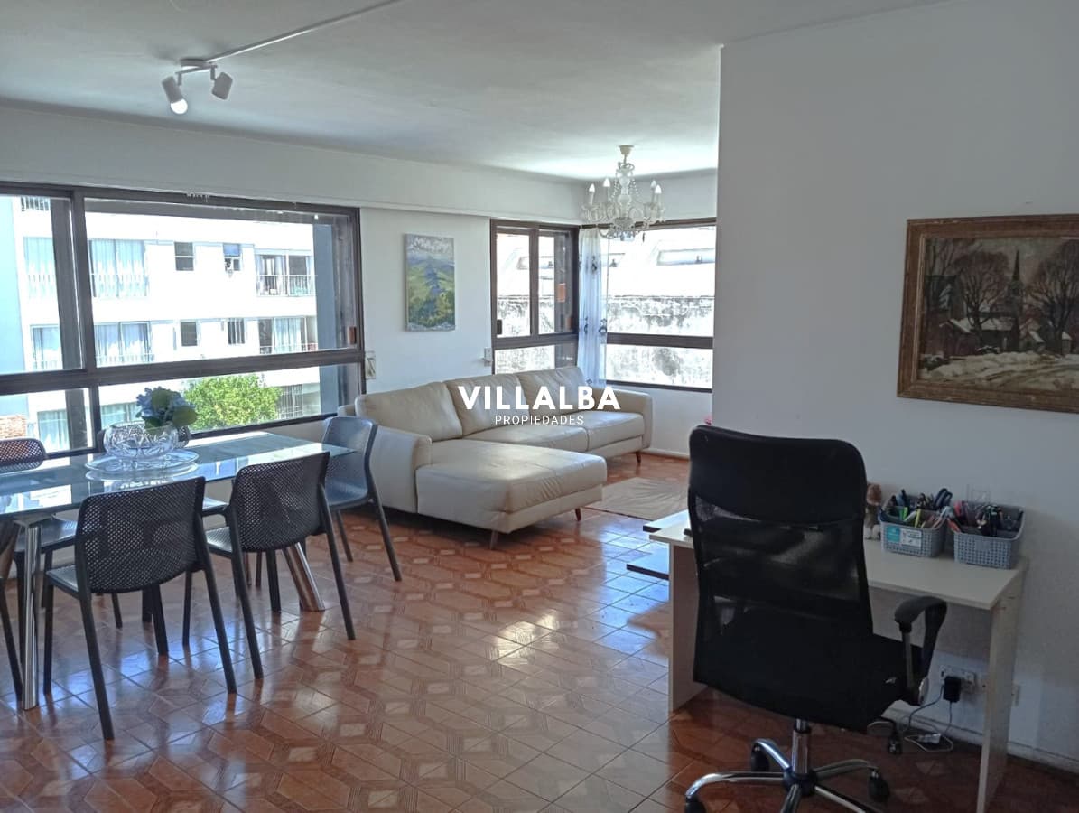 Apartamento en venta en la Península