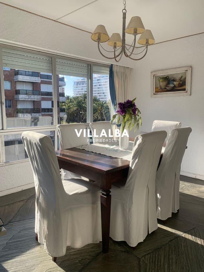 APARTAMENTO EN EDIFICIO RECLADA