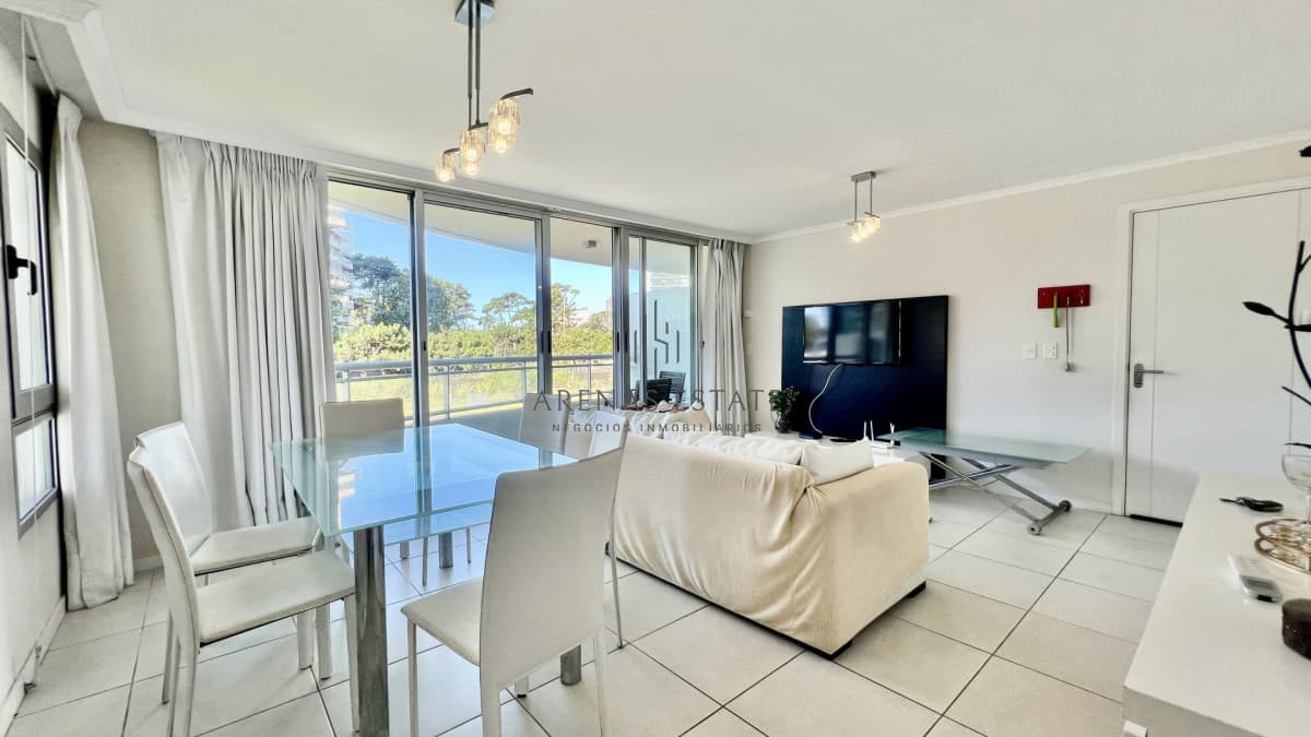 Apartamento ID.4522 - Apartamento en venta ocean drive 2 dormitorios punta del este
