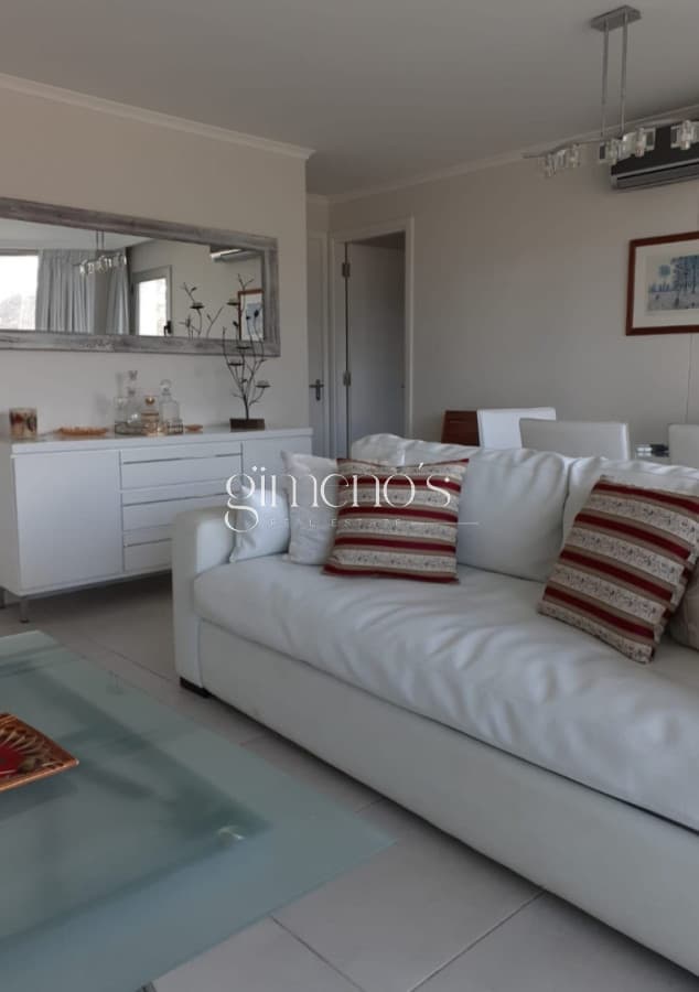 Apartamento en Venta 2 Dormitorios - Playa Brava - Roosevelt