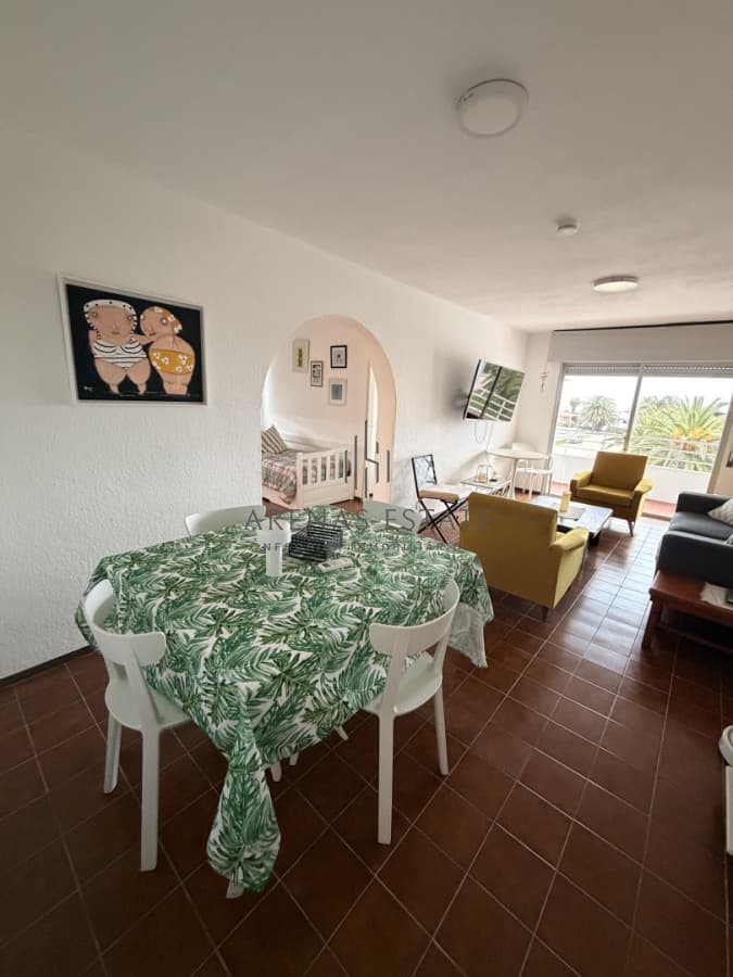 Apartamento ID.4640 - Apartamento de 2 dormitorios en venta en Punta del Este