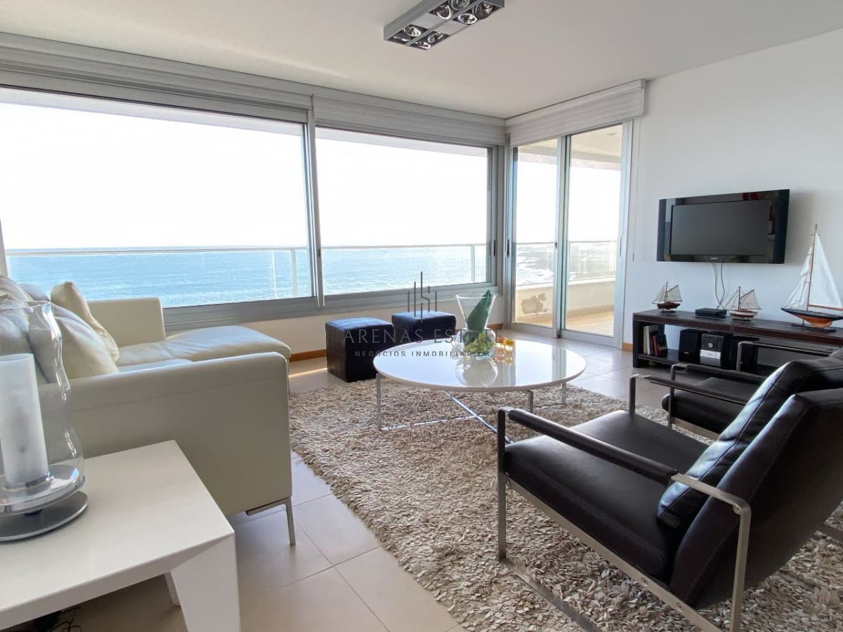 Apartamento de 3 dormitorios en alquiler , Punta del Este