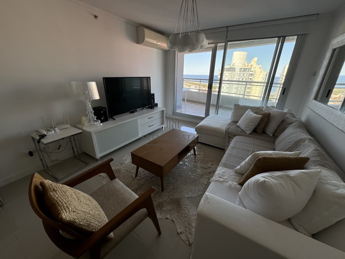 Apartamento ID.3181 - Apartamento de 3 dormitorios en zona chiverta , Punta del Este