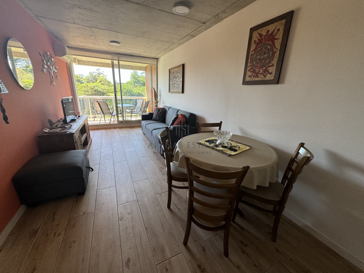 Apartamento ID.3196 - Apartamento de 1 dormitorio en venta en Punta del Este