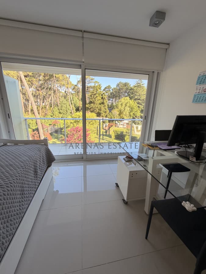 Apartamento ID.4219 - Apartamento de 3 dormitorios en venta en Playa Mansa