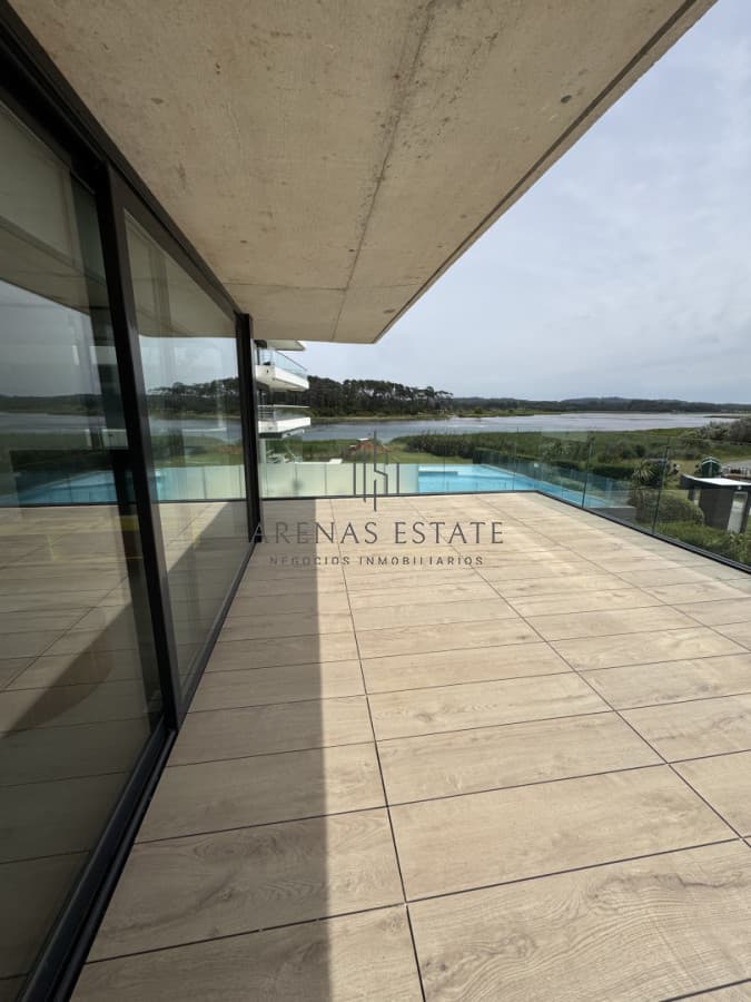 Apartamento ID.4146 - Apartamento de dos dormitorios en venta en primera linea de la Mansa