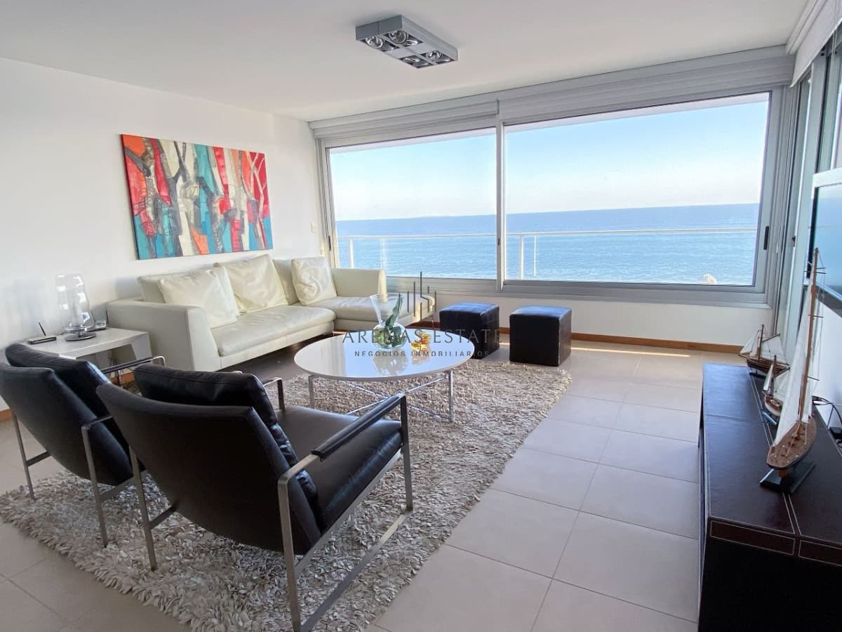 Apartamento de 3 dormitorios en alquiler , Punta del Este