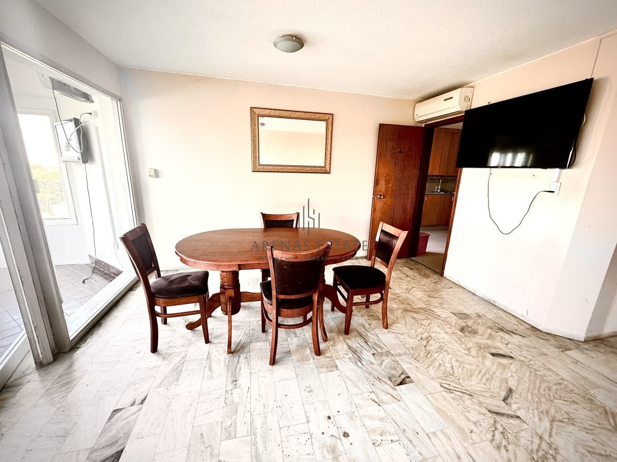 Apartamento ID.2860 - Apartamento de 3 dormitorios en venta en Punta del Este